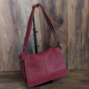 Coach 9570 Y2K Red Wine Leather Hampton Crossbody Shoulder Bag    M551